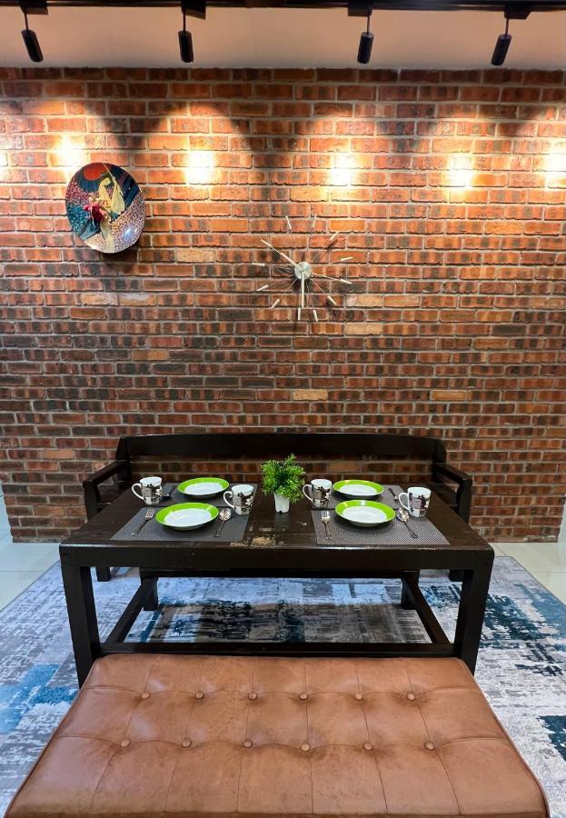 Вилла R3Trohouse 3Br 8Pax Ps4,Pool Table,Netflix Куантан Экстерьер фото